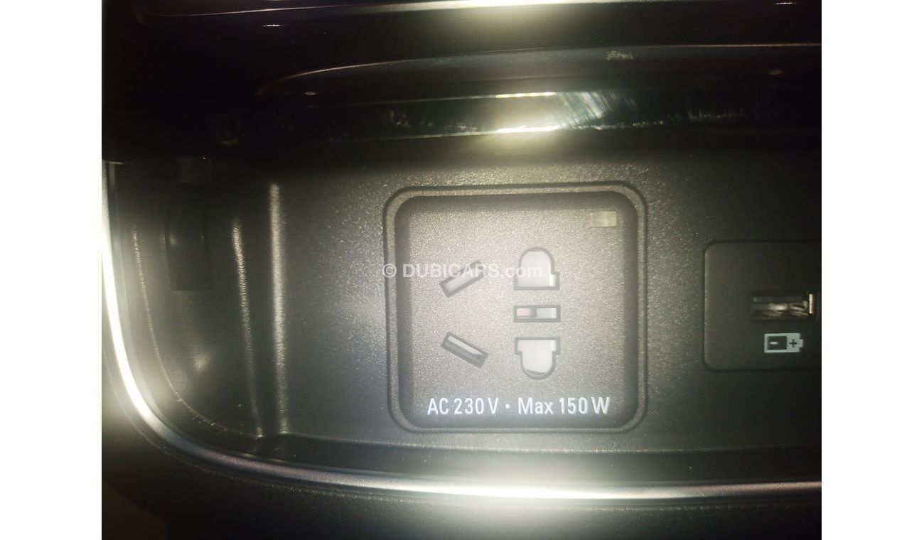 أم جي RX8 LUX (Top of Range)