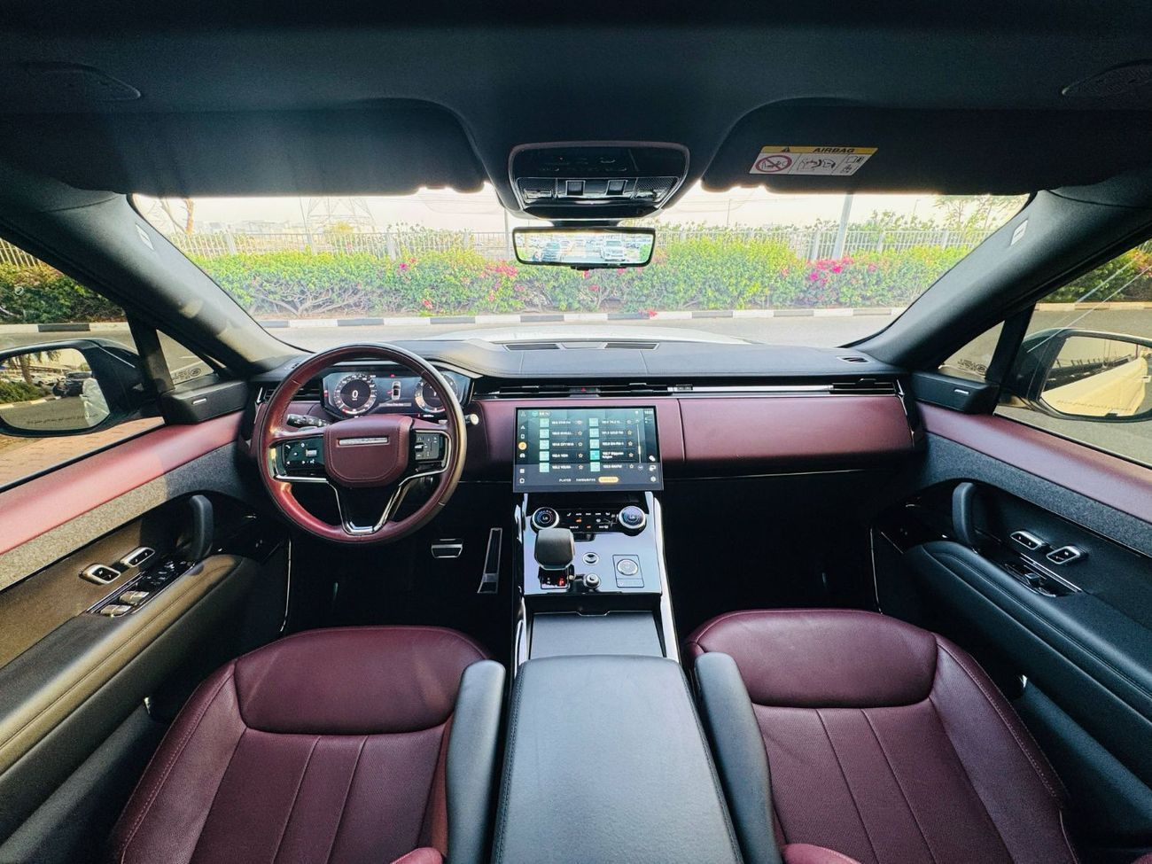 لاند روفر رينج روفر سبورت Dynamic HSE P400 3.0L GCC SPEC UNDER WARRANTY AND SERVICE CONTRACT