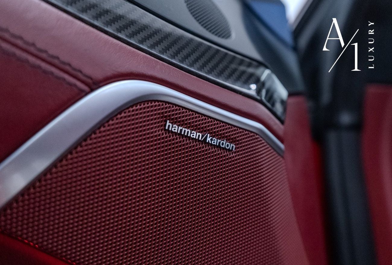 Mercedes-Benz SL 63 AMG Std 5.5L (577 HP) 2013 Mercedes SL 63, Excellent Condition, Carbon Fibre Accents, Fully Loaded, GCC