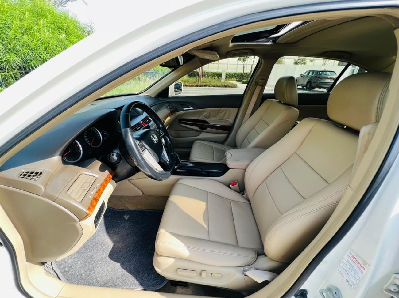 Honda Accord || GCC || Top-end || Well Maintained