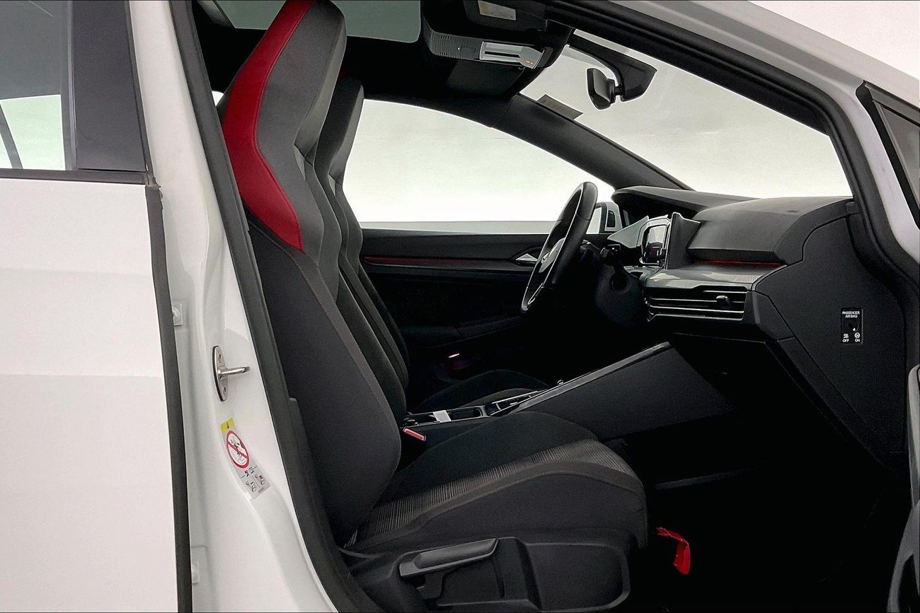 Volkswagen Golf GTI - Cloth | Carnival Sale • UP TO AED 20,000 OFF | Guaranteed Warranty | 0 Down Payment