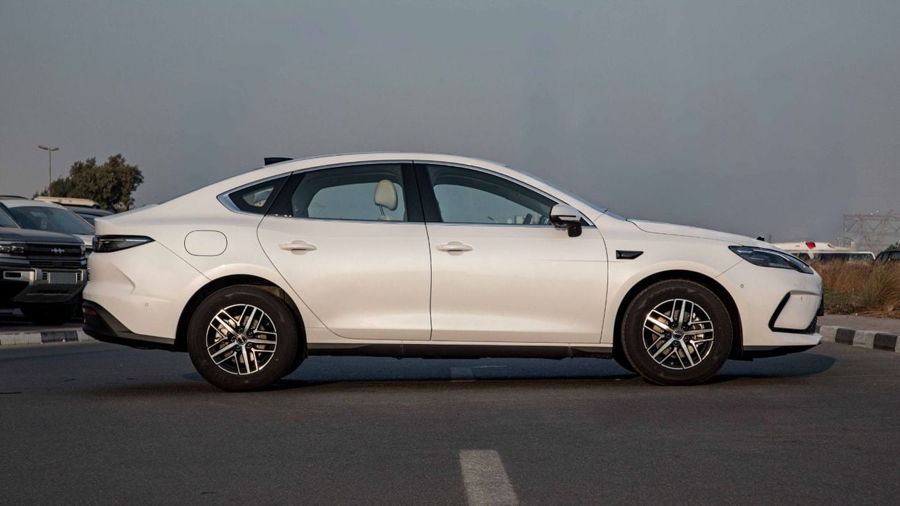 BYD Seal 05 DM-i 55KM PREMIUM EDITION | 2025 | Ready Stock Limited QTY | For Local Registration +10%