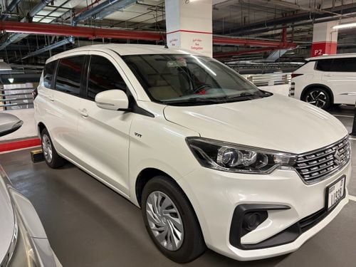 سوزوكي ايرتيغا 1.5L GLX