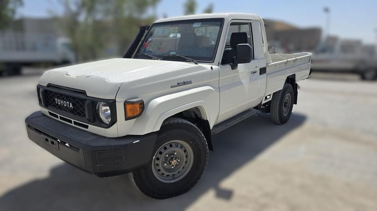 Toyota Land Cruiser Pick Up LC79 SC 4.2 MT 2025 P/W & diff lock