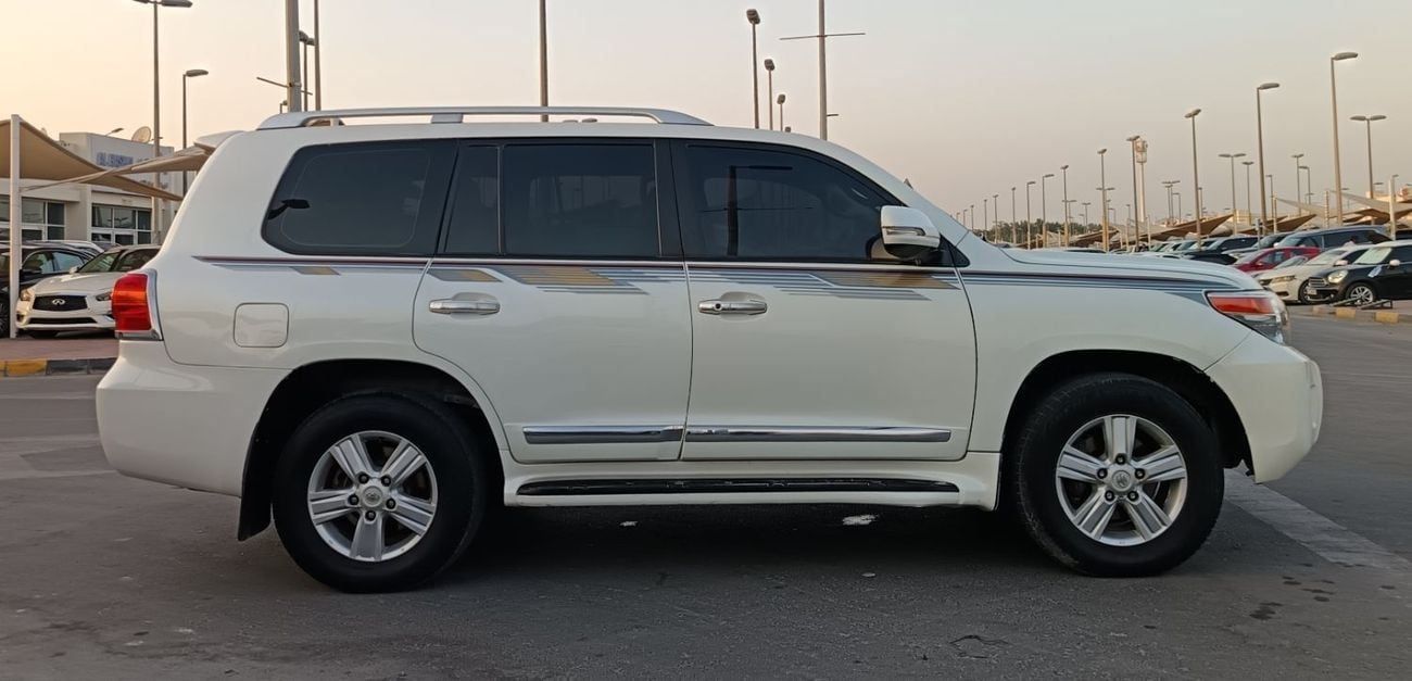 Toyota Land Cruiser GXR GT 4.6L AWD