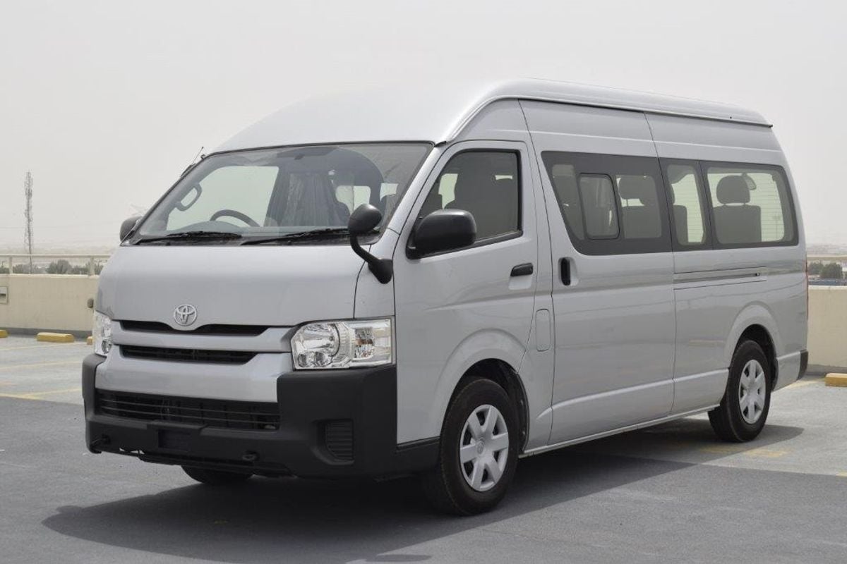 Toyota Hiace 2 7  PETROL HIGH ROOF 14 SEATER  RIGHT HAND 