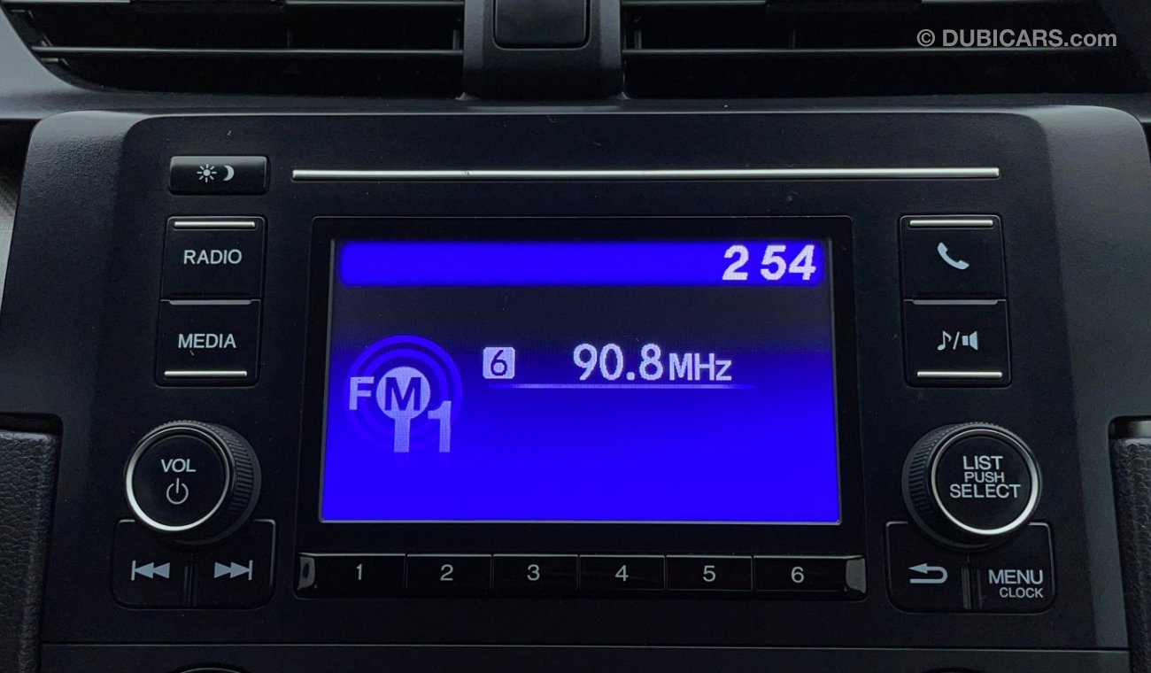هوندا سيفيك DX 1.6 | بدون دفعة مقدمة | اختبار قيادة مجاني للمنزل