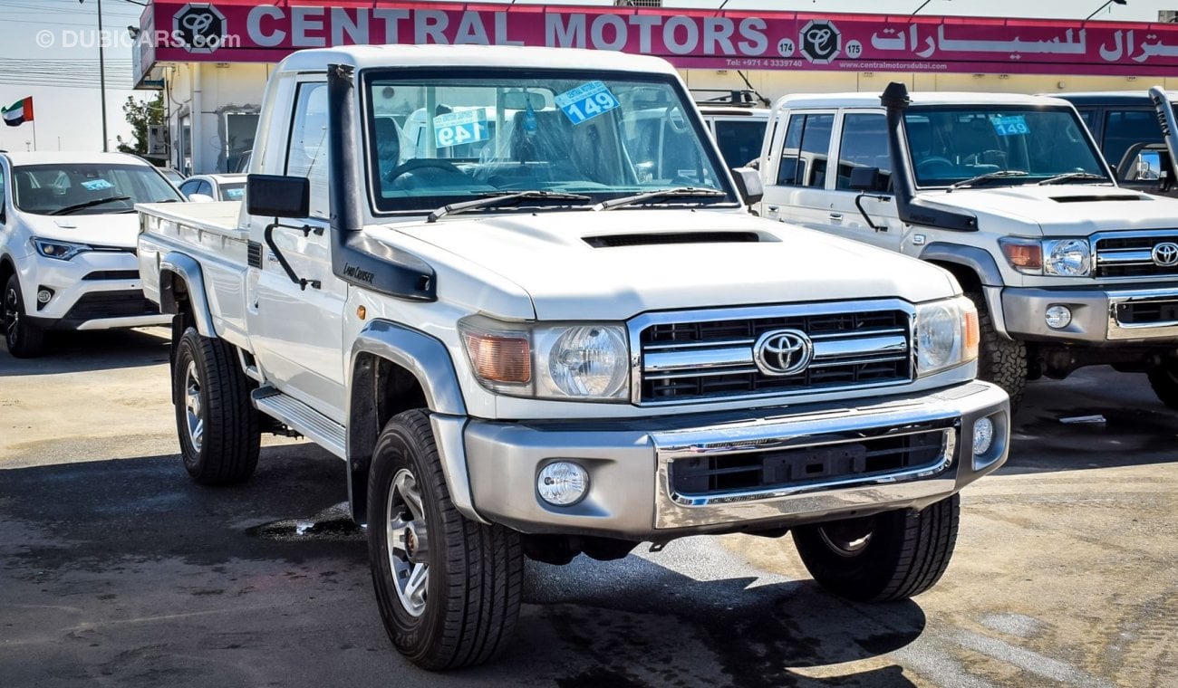 Toyota Land Cruiser Pick Up 4.5L Diesel V8 Right Hand Drive  With V6 badge