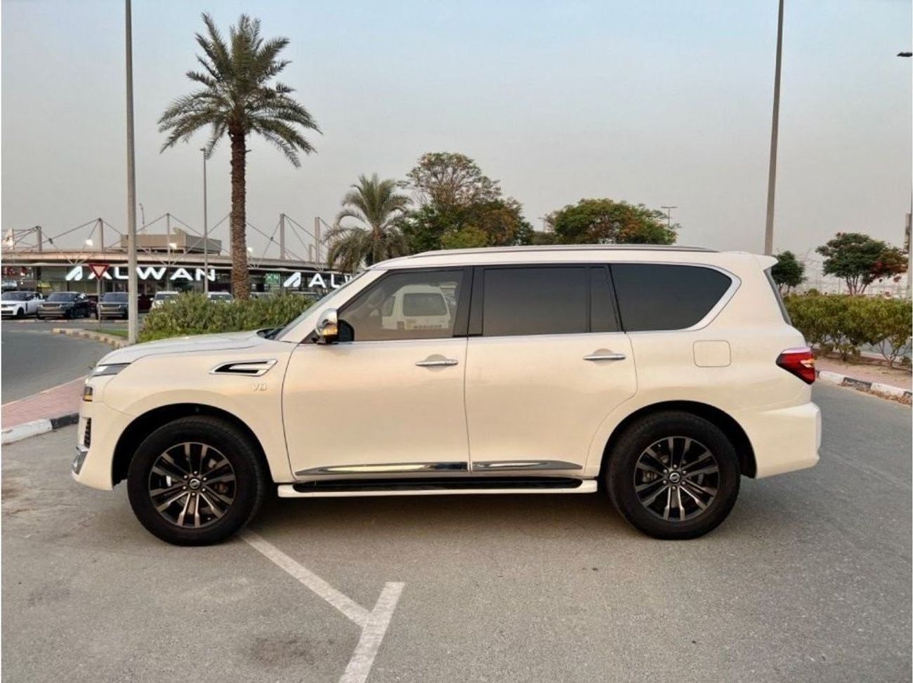 Nissan Armada 2017 NISSAN PATROL PLATINUM 4x4 SHAPE-CHANGE 2022