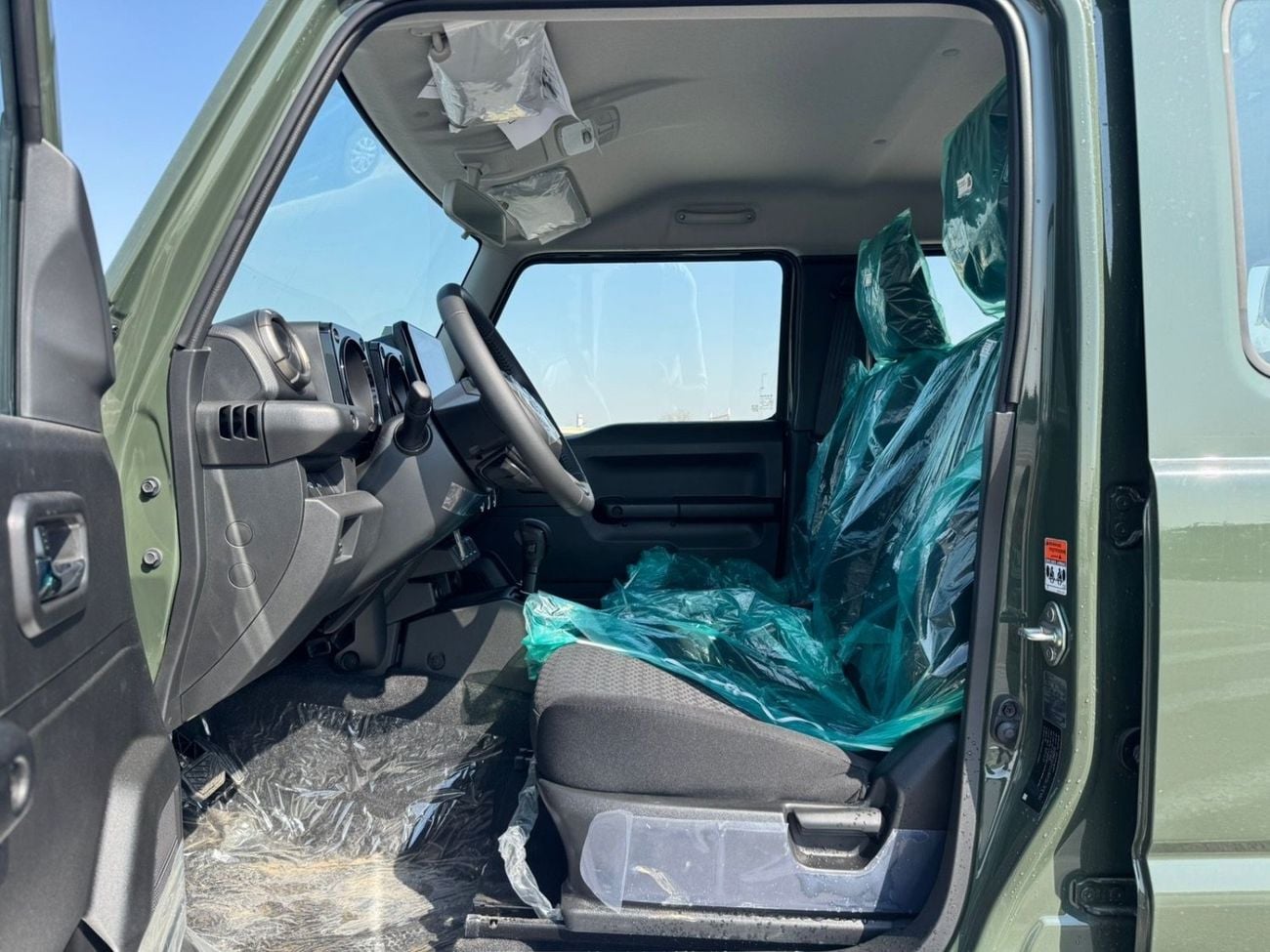 سوزوكي جيمني GLx 4 Door GCC brand New only Export