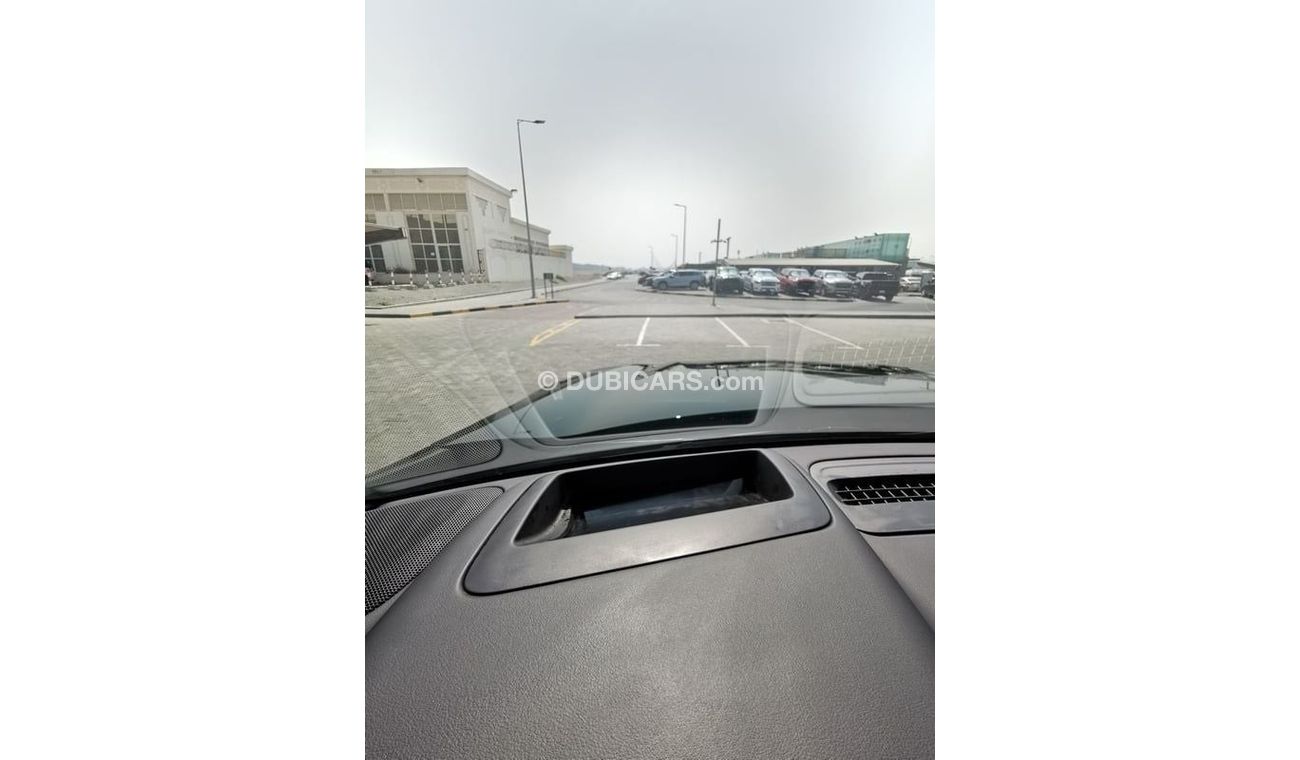 Chevrolet Suburban Chevrolet Premier Suburban - 2023 - Black