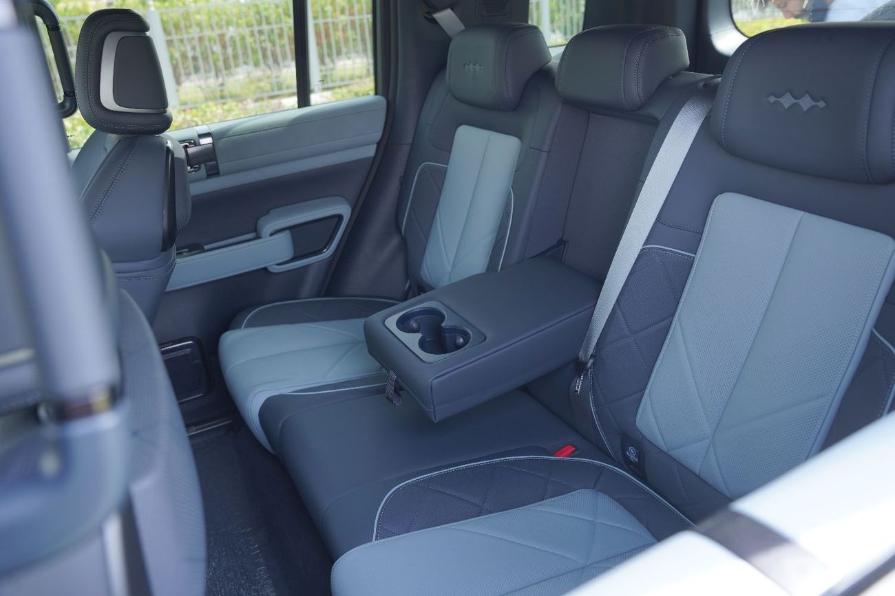 بي واي دي ليوبارد 5 2025 BYD Leopard 5 Pilot Edition R18 Black in Green 0Km