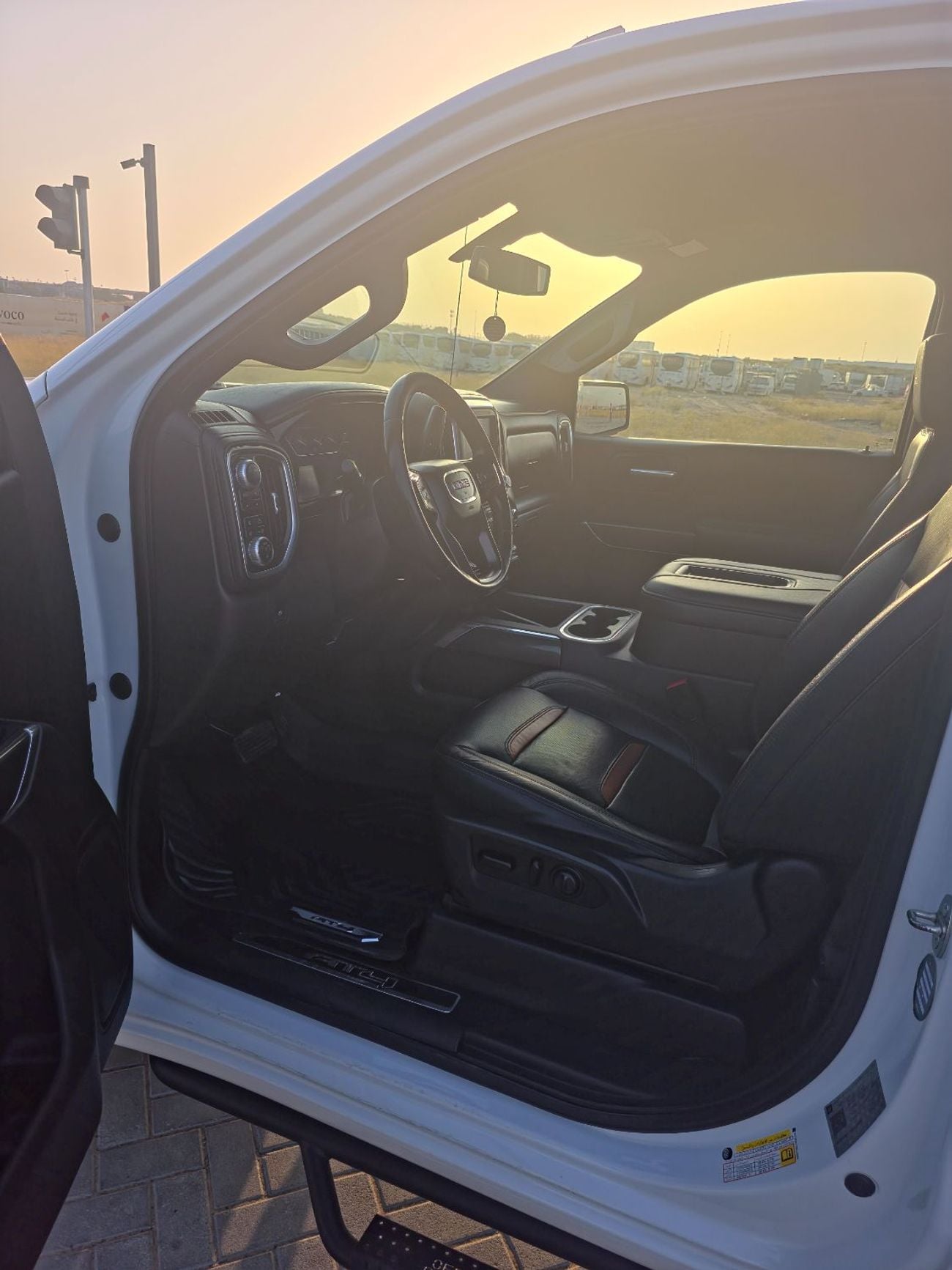 GMC Sierra 1500 REG/CAB AT4