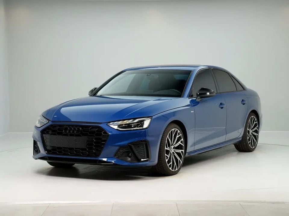 Audi A4 35 TFSI S-LINE