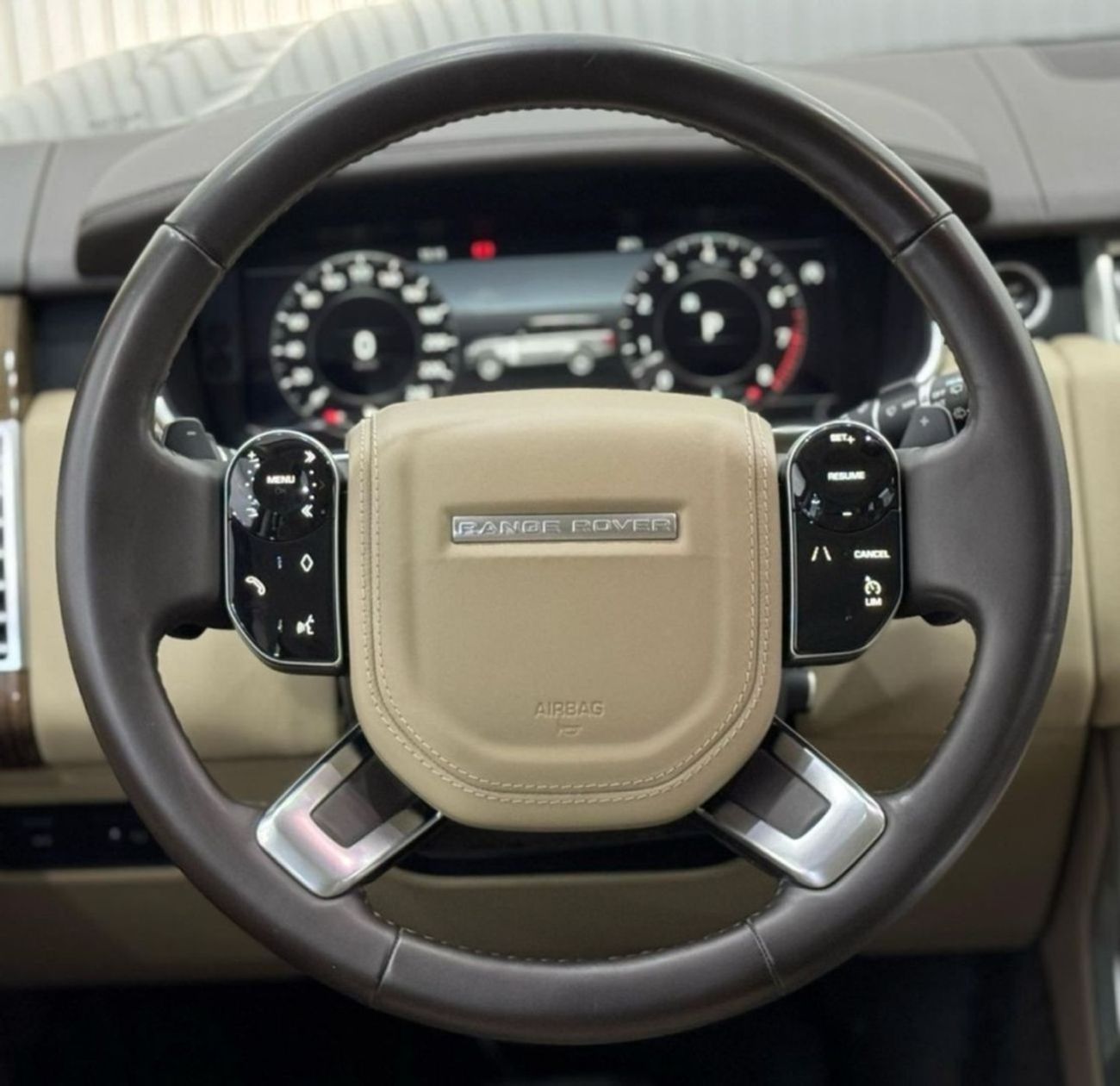 Land Rover Range Rover Vogue HSE 3.0L (340 HP) 2019 Range Rover Vogue HSE V6, Full Range Rover Service History, Excellent C