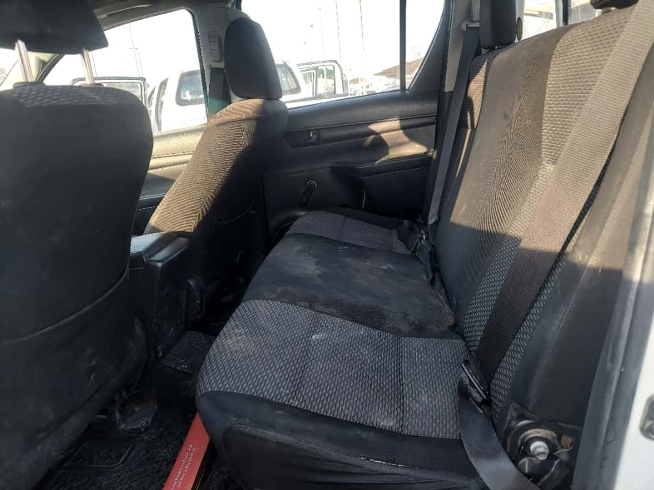 Toyota Hilux DC 2.7L 4WD PETROL AUTOMATIC TRANSMISSION