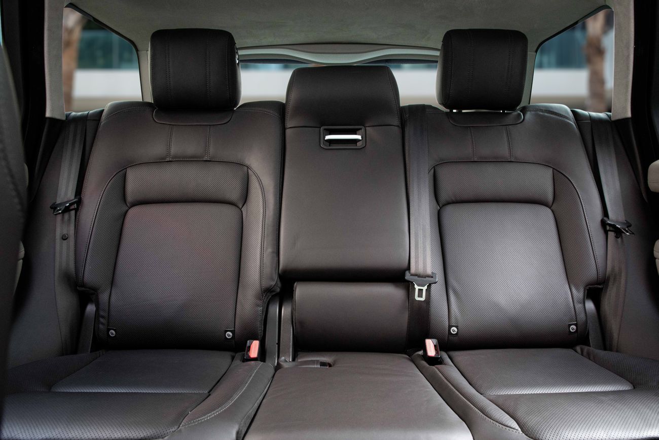 Land Rover Range Rover Range Rover | 3,917 P.M | 0% Downpayment | VOGUE P400 | UNDER WARRANTY!