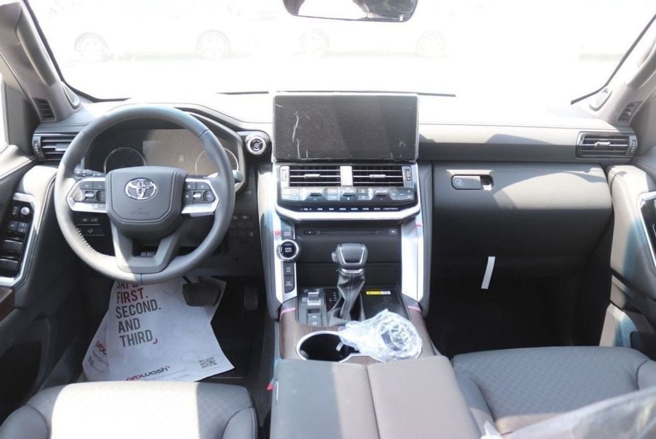 تويوتا لاند كروزر 3.3L,VX, DIESEL, EUROPIAN SPECS, LEATHER SEATS, ELECTRIC SEAT, WIRELESS CHARGER, 2024 FOR EXPORT