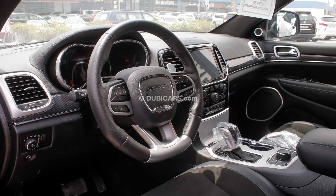 جيب جراند شيروكي SRT