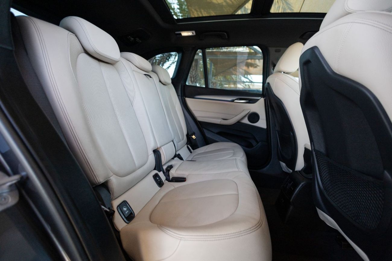 BMW X1 sDrive 20i M Sport 2.0L BMW X1 sDrive20i M-Sport 2021 GCC under Agency Warranty and Service Contract