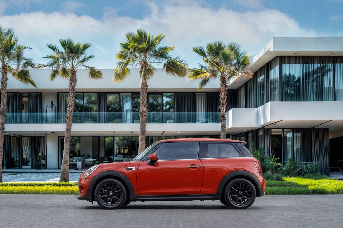 Mini Cooper Cooper | 1,175 P.M | 0% Downpayment | Pristine Condition!