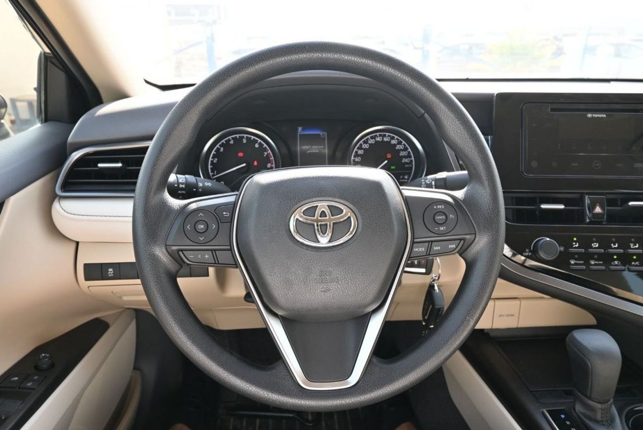Toyota Camry Toyota Camry LE 2.5L Petrol,  Sedan, FWD, 4 Doors,  Color Brown, Model 2023