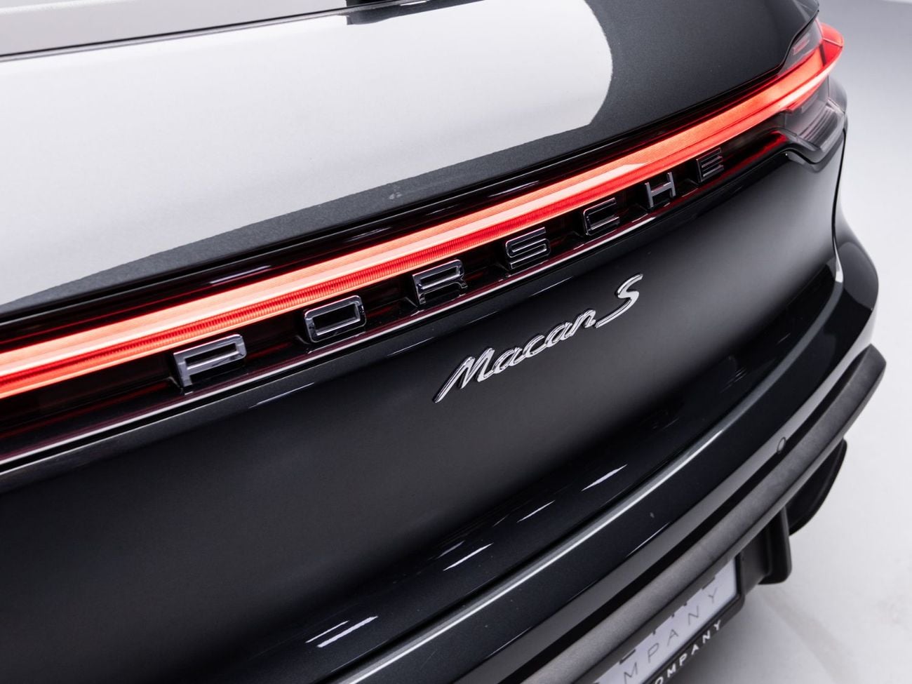 بورش ماكان S 2023 PORSCHE MACAN S| WARRANTY 2026 | THE BLACKLINE STANDARD