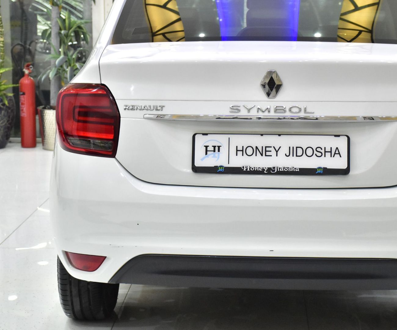 رينو سيمبول EXCELLENT DEAL for our Renault Symbol ( 2020 Model ) in White Color GCC Specs