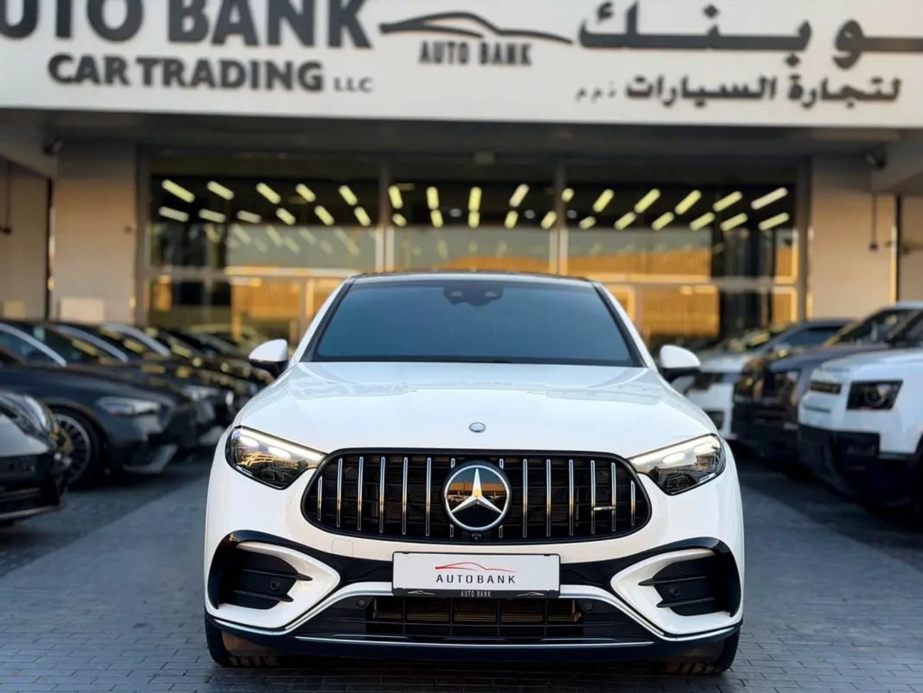 Mercedes Benz GLC 43 AMG 4MATIC MERCEDES GLC43 - MODEL - NO ACCIDENT OR PAINT - 5,000 KM - INTERNATIONAL WARRANTY AVAILABLE