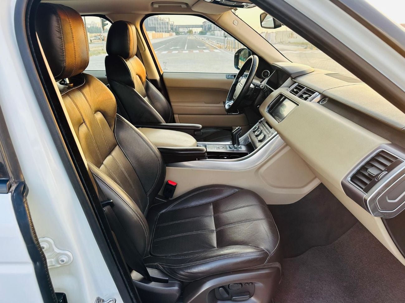 لاند روفر رينج روفر سبورت