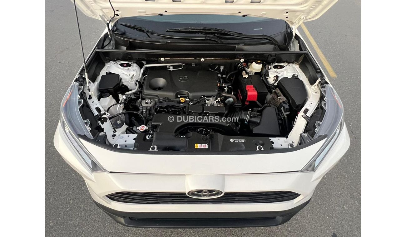 Toyota RAV4 2019 Toyota RAV4 XLE SUV,  4CYL, Automatic, Four Wheel Drive / EXPORT ONLY