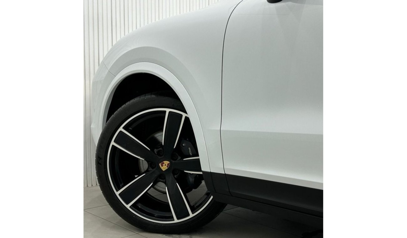 Porsche Cayenne 2023 Porsche Cayenne Platinum Edition, December 2025 Porsche Warranty, Low Kms, GCC