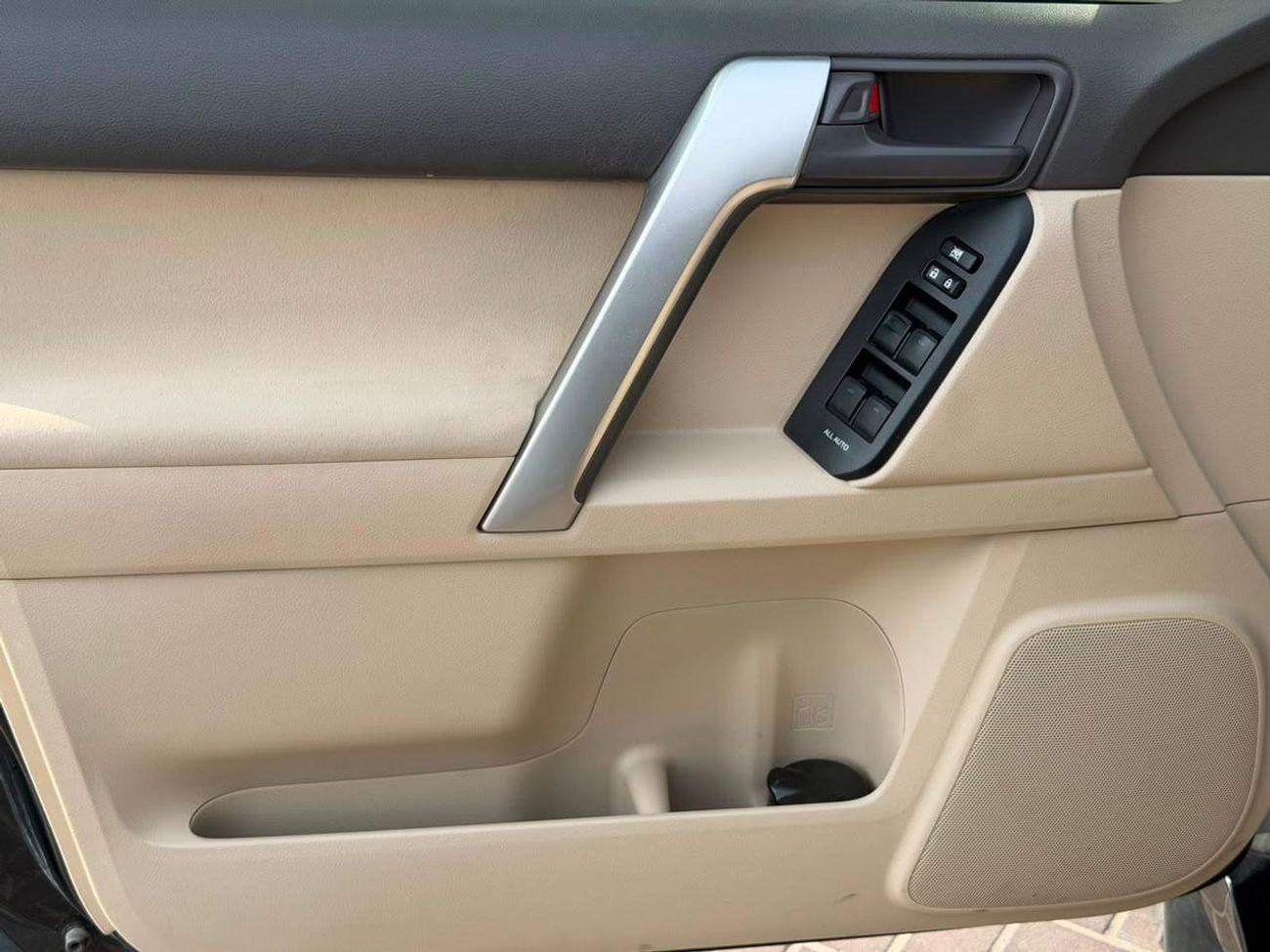 تويوتا برادو TX-L 4.0L Petrol V6 2022 Export Price @ 122,000 AED