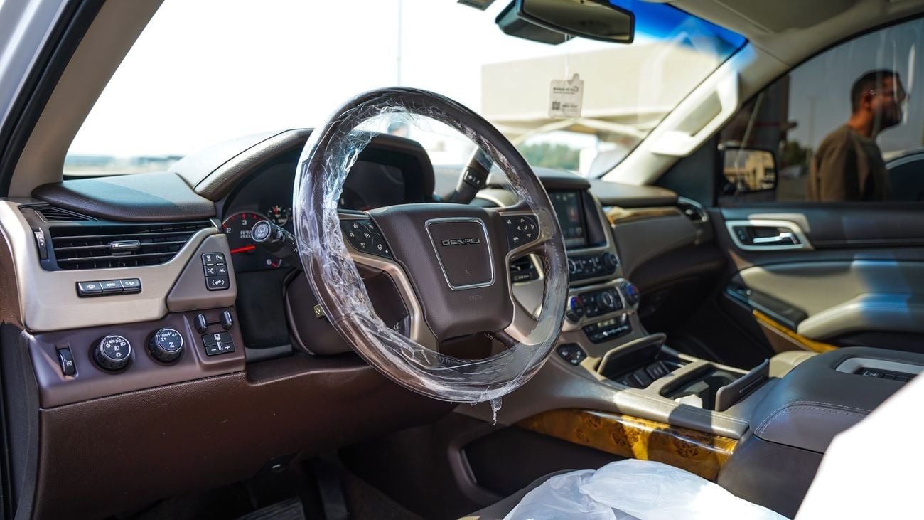 GMC Yukon DENALI