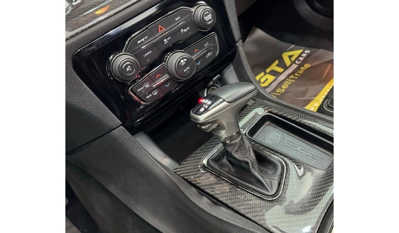 دودج تشارجر SRT Hellcat (1300 HP) 2016 Dodge Charger SRT Hellcat, 1300BHP, Carbon Fiber Package, Stage 3 Transmi