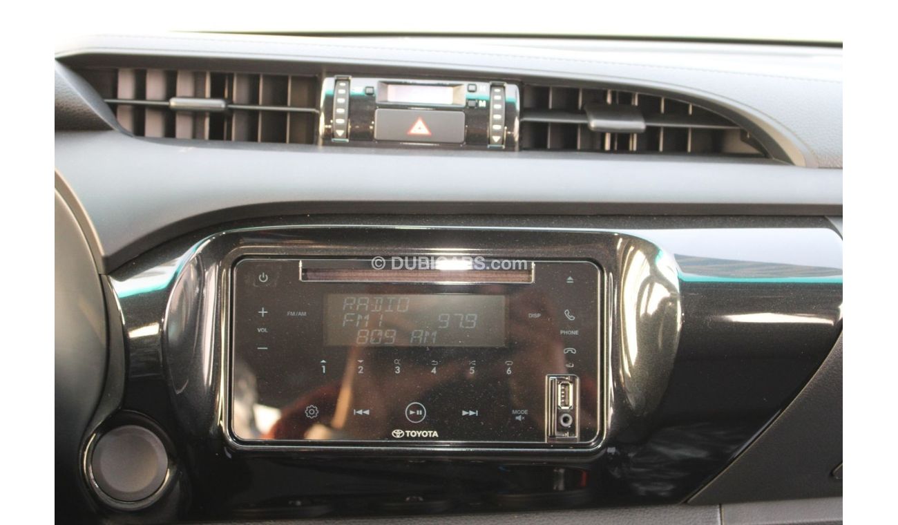 Toyota Hilux TOYOTA HILUX 2.4L DIESEL DOUBLE CAB DLX G MANUAL