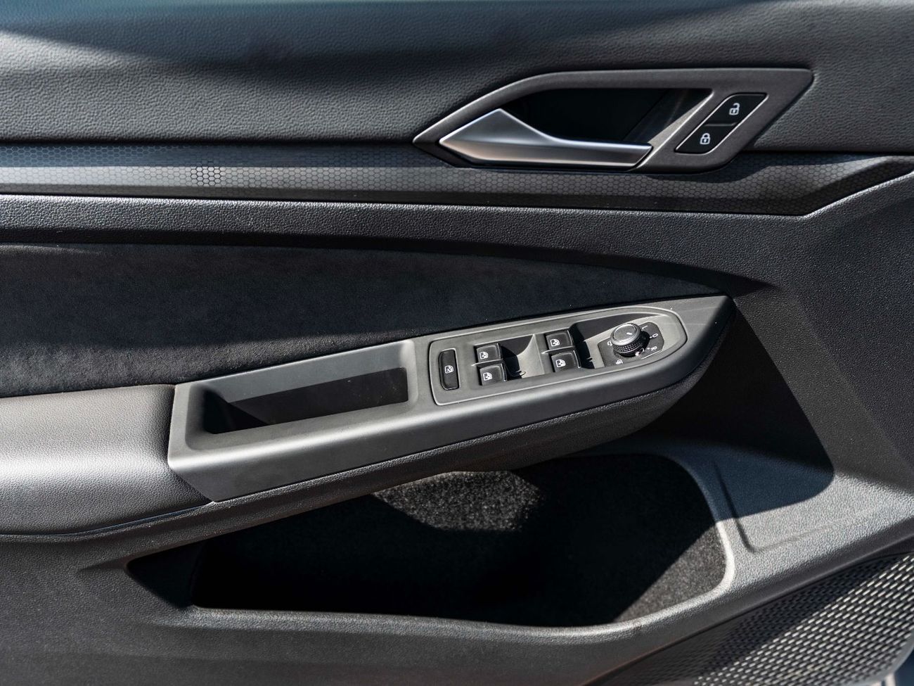 فولكس واجن جولف GTI GTI P2 MID