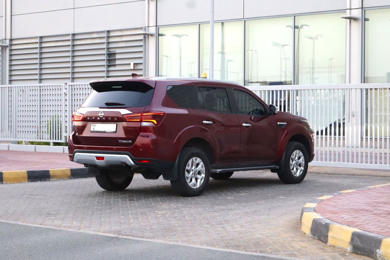 نيسان إكستيرا Titanium 2.5L AWD