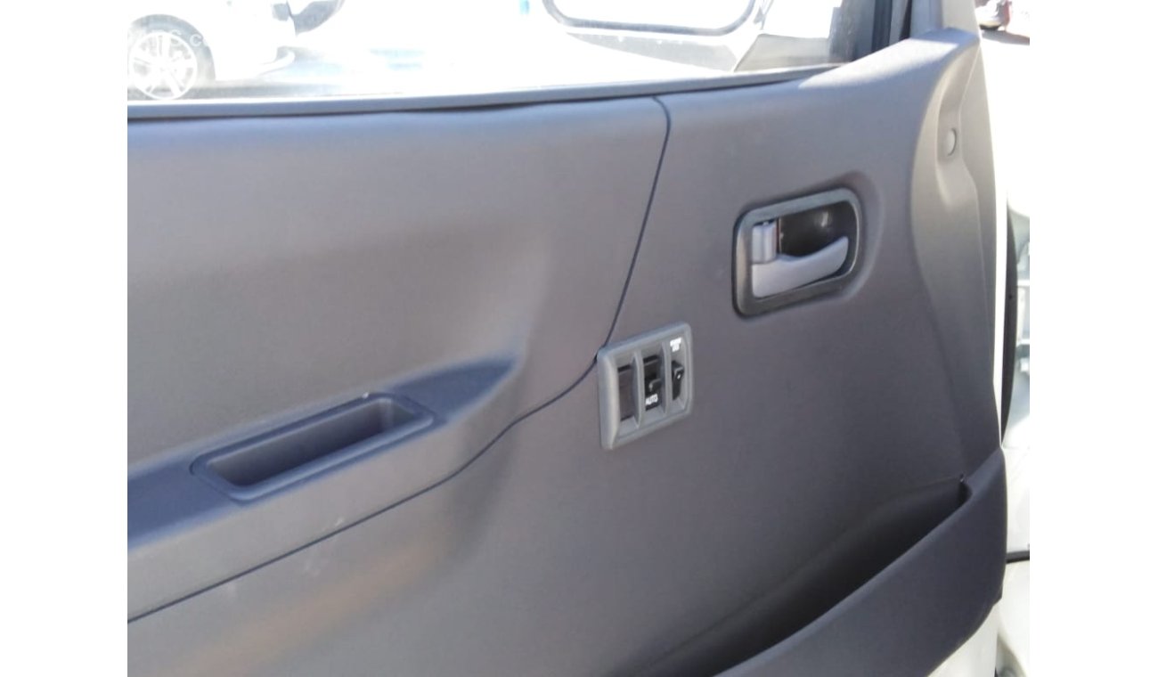 كينغ لونغ كينغو MINIVAN CHINA BUS 15 SEATER WITH POWER WINDOWS 2021 MODEL MANUAL TRANSMISSION