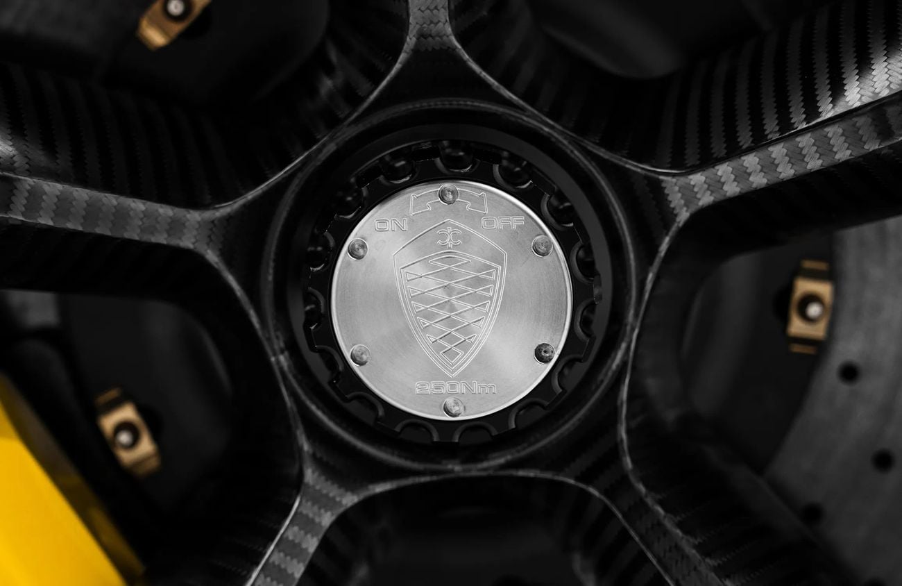 Koenigsegg Jesko 5.0L V8 Twin-Turbocharged Engine | Warranty