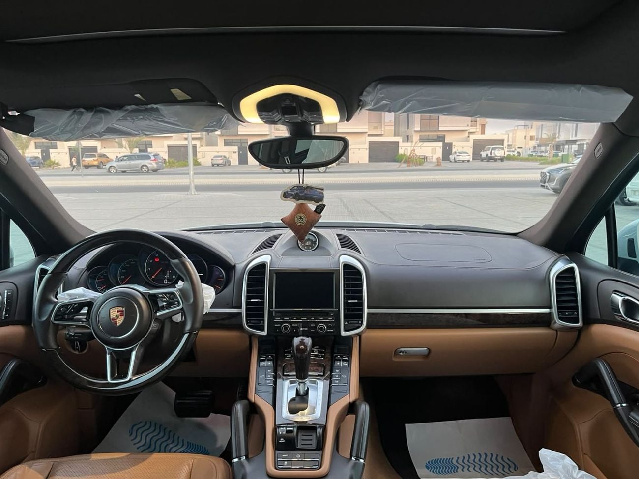 Porsche Cayenne STANDARD