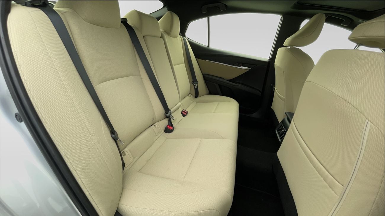 Toyota Camry XLE 2.5L 2025 XLE | AED 1520/Month | 0 DP | 30 Day Return | Warranty | Service History