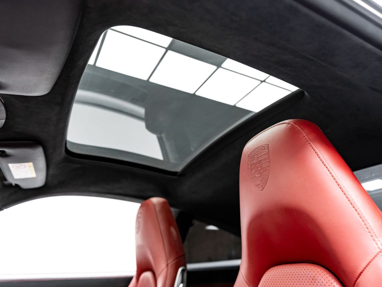 Porsche 911 Carrera 4S 3.8L Coupe 2015 Porsche 911 Carrera 4S, 1 Year Munich Motor Works Warranty, Low KMs, GCC