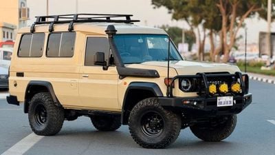 تويوتا لاند كروزر 70 1991| 4.2L DIESEL | MT | RHD | HEAVY BULL BAR WITH LED LIGHTS | HEAVY ROOF RACK | DUAL BULL BAR ANTE