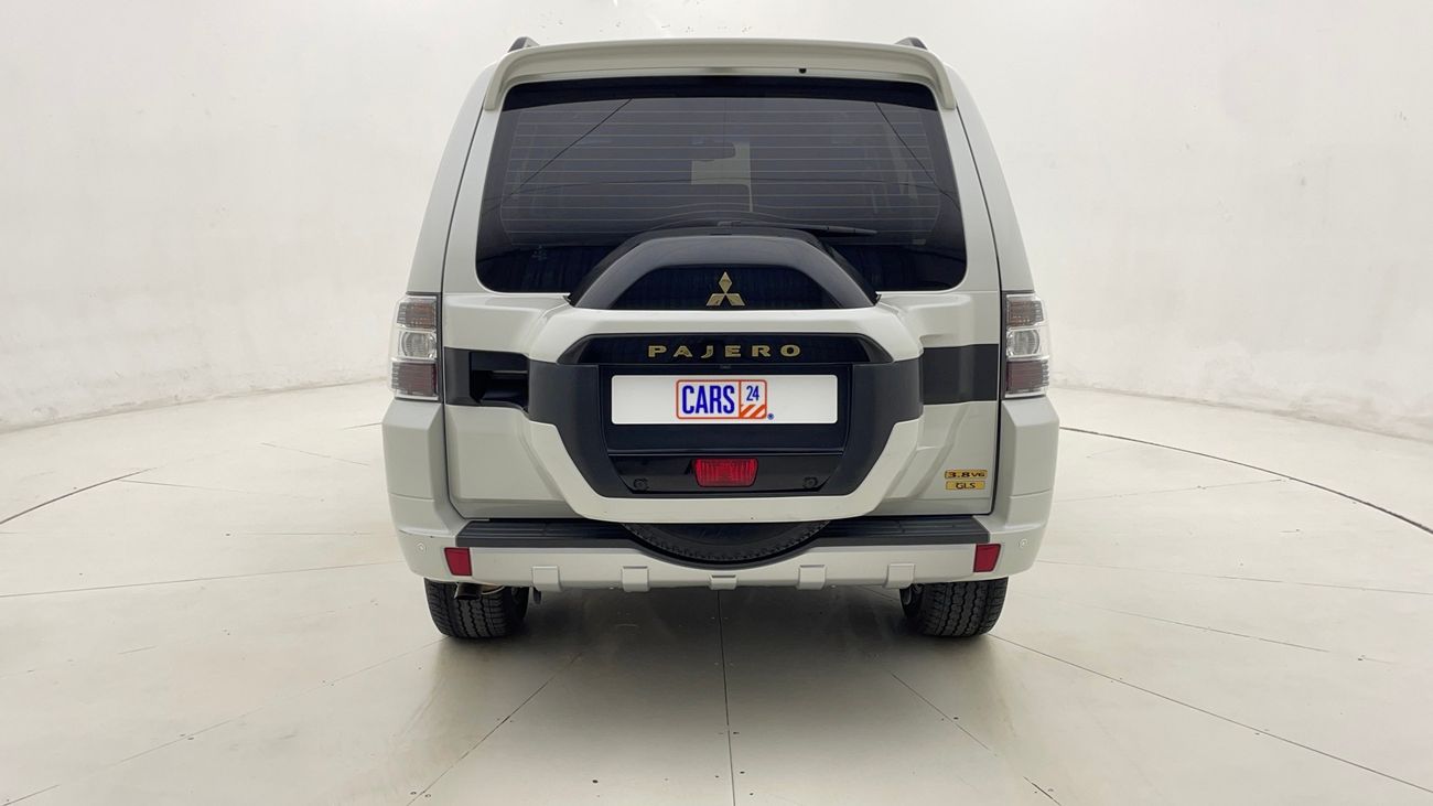 Mitsubishi Pajero GLS HIGHLINE 3.8 | Zero Down Payment | Home Test Drive