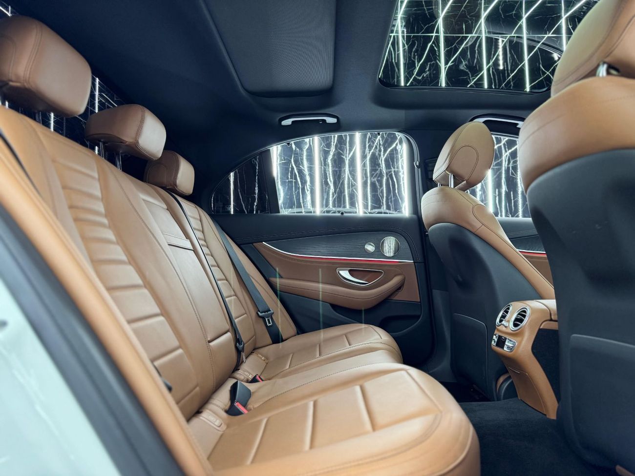 Mercedes-Benz E300 AMG 2.0L 023 Mercedes Benz E300, 2028 Mercedes Benz Warranty + Service Pack, GCC