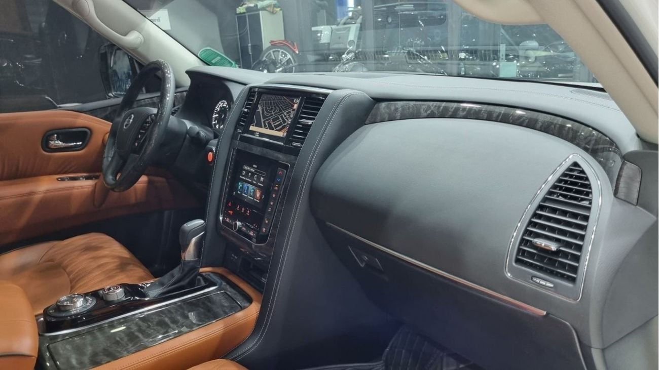 Nissan Patrol NISSAN PATROL SE PLATINUM CITY BLACK EDITION 2021 WITH 34KKM FULL SERVICE HISTORY UNDER AWR WARRANTY