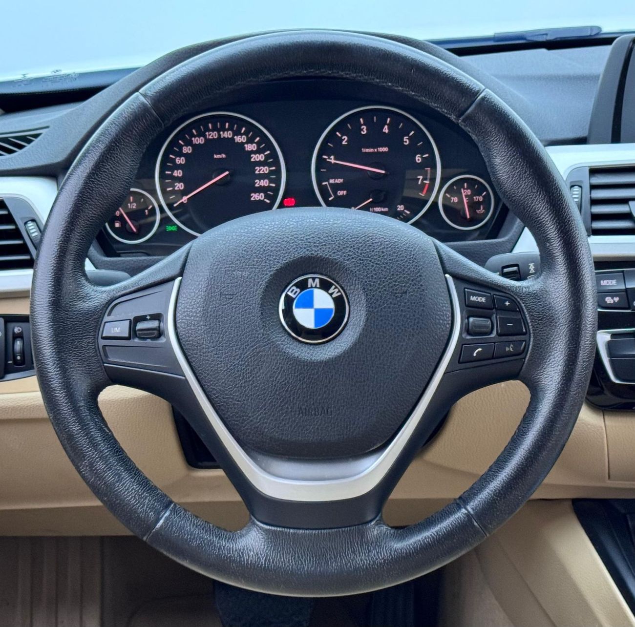 BMW 318i Std 1.5L 2017 BMW 318i, Full Agency Service History, Low km, Excellent Condition, GCC