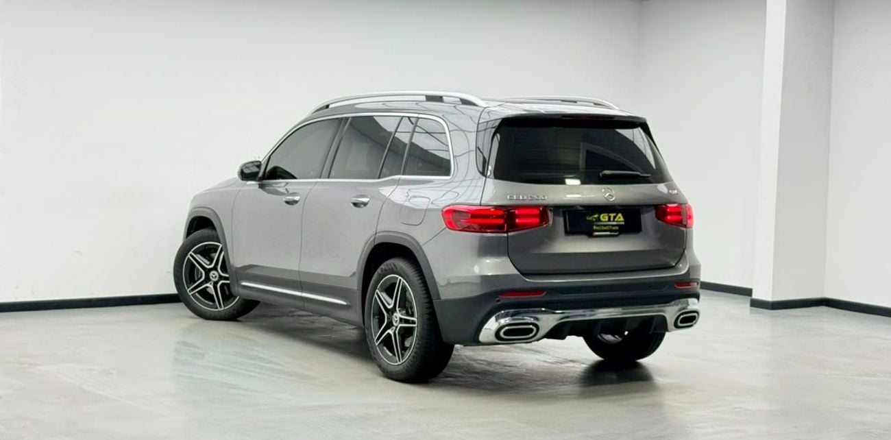 Mercedes Benz GLB200 STANDARD 2026 Mercedes Benz GLB200, 2030 Mercedes Warranty, Low Km, Fully Loaded, Excellent Condition, GCC