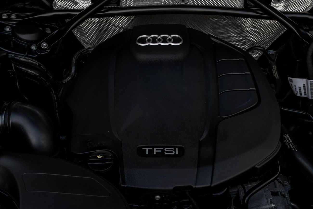 Audi Q5 45TFSI | 3,467 P.M  | 0% Downpayment | ONE OWNER || AGENCY WARRANTY!